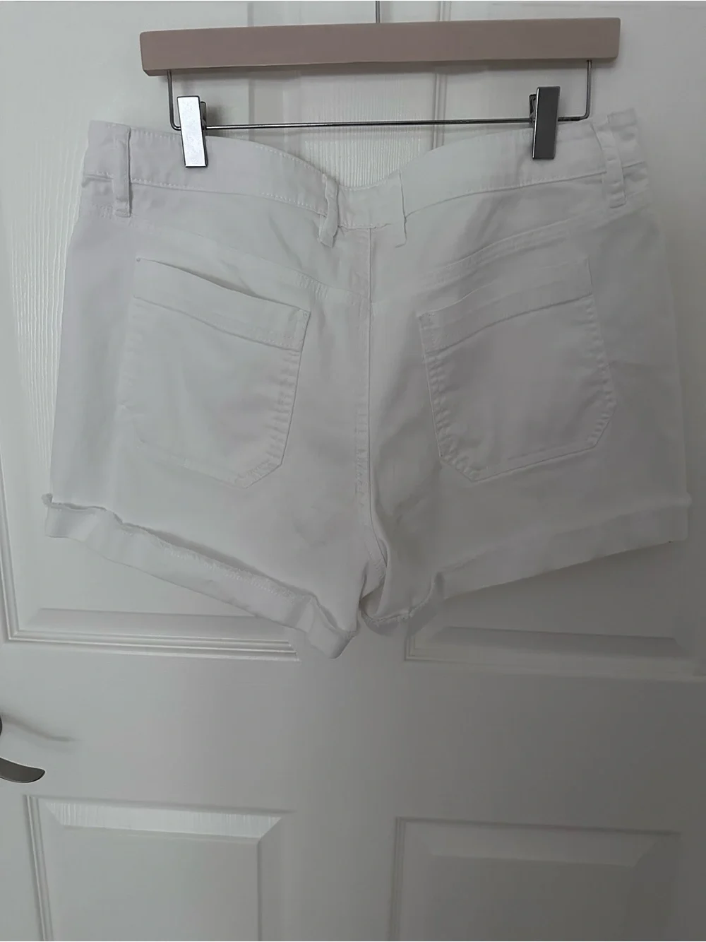 🤍TOMMY BAHAMA SHORTS🤍